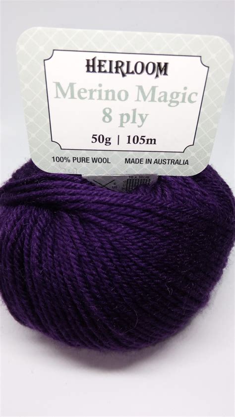 The Versatility of Merino Magic Colossal: From Office to Weekend
